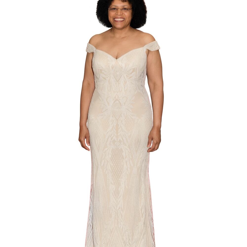 Style Plus Boutique Size 3X White Beaded Evening Long Dress‎